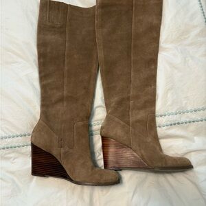 Sole Society Tan Suede Wedge Boots